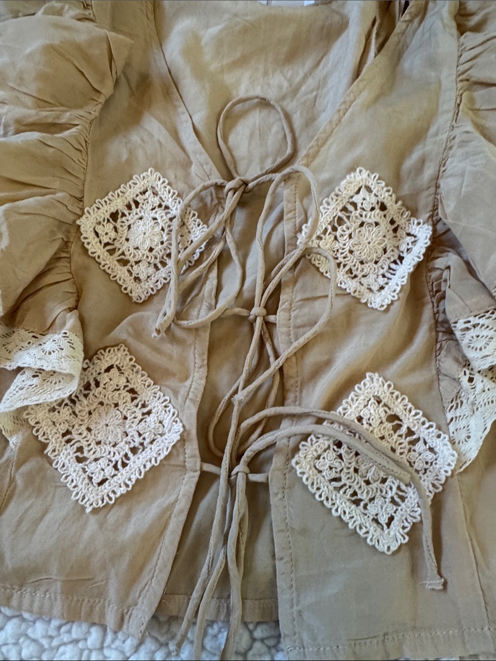 H&M Beige Ruffle Tie-Front Blouse with Crochet Insets - Picture 2 of 6